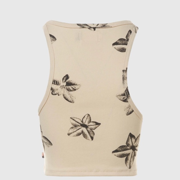 Brand new with tags Honor the Gift, Large slightly cropped crewneck tank. - Picture 3 of 8